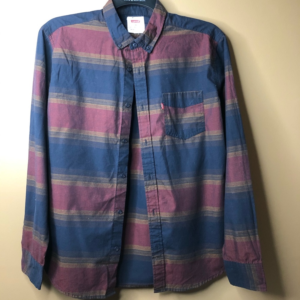 Levi Button Down